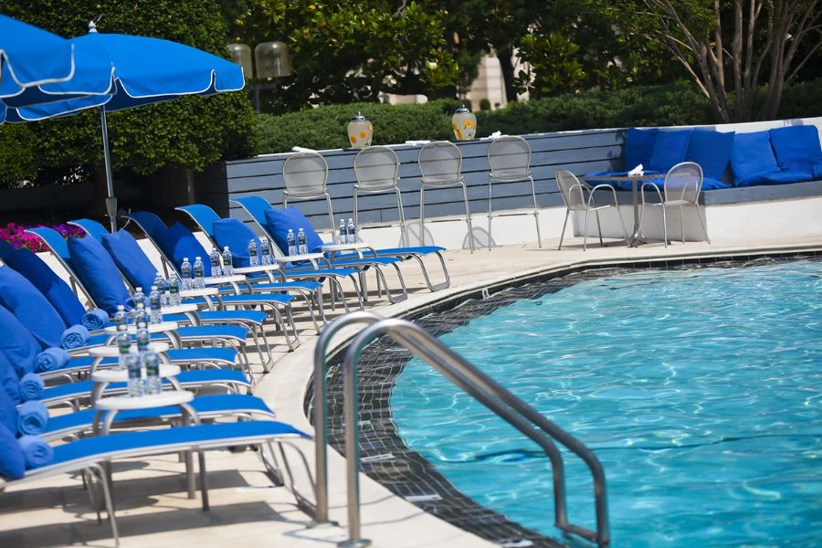 Washington Plaza Hotel Pool