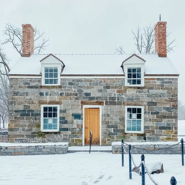 lockkeeper's house in snow